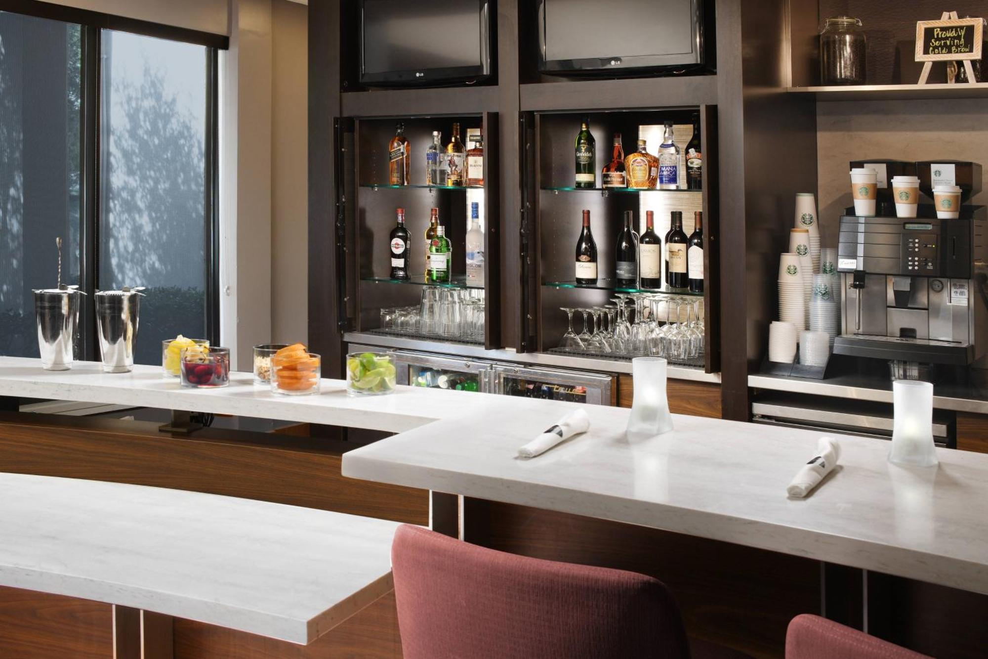Courtyard Dallas Las Colinas Irving Extérieur photo