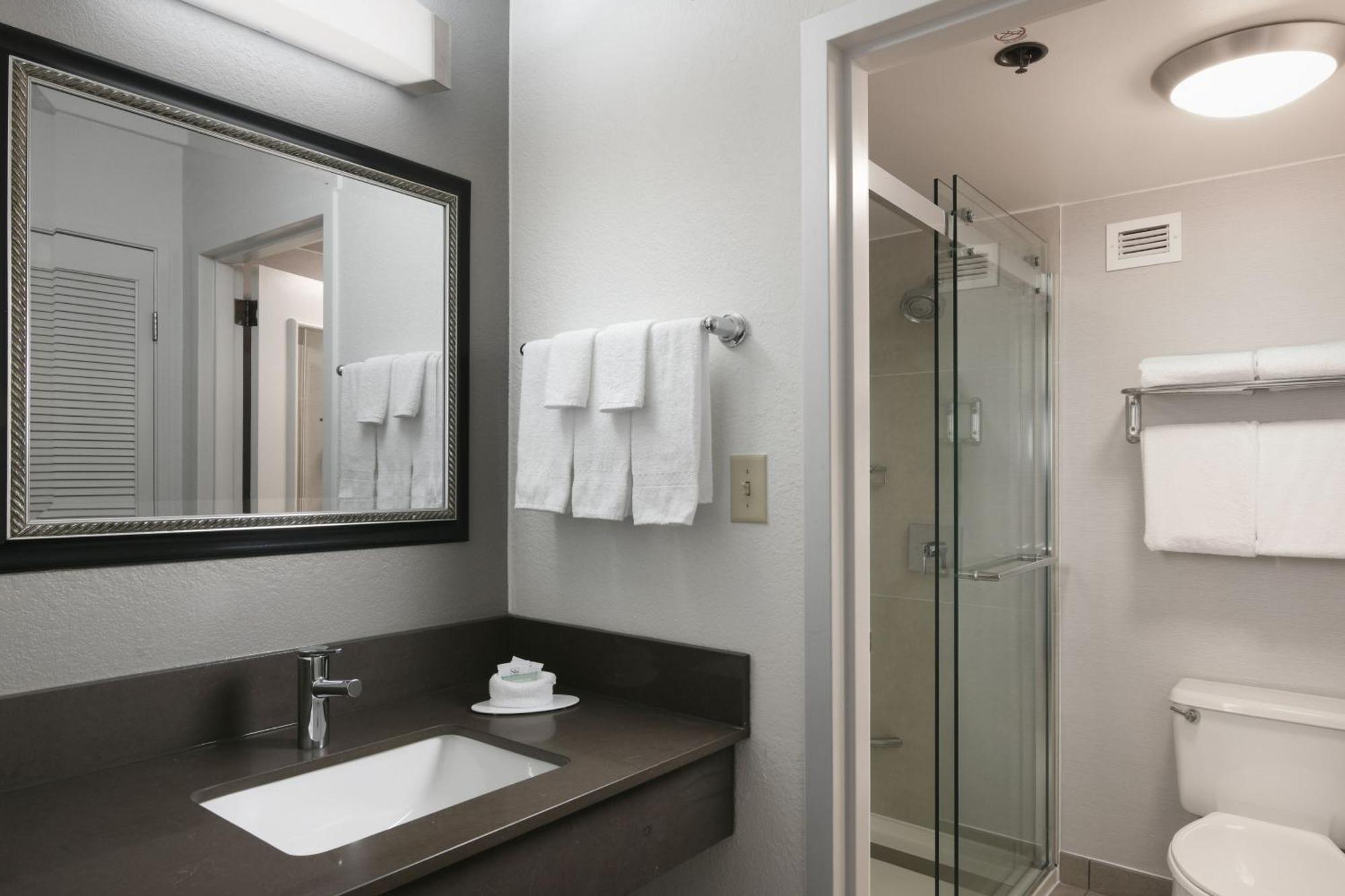 Courtyard Dallas Las Colinas Irving Extérieur photo