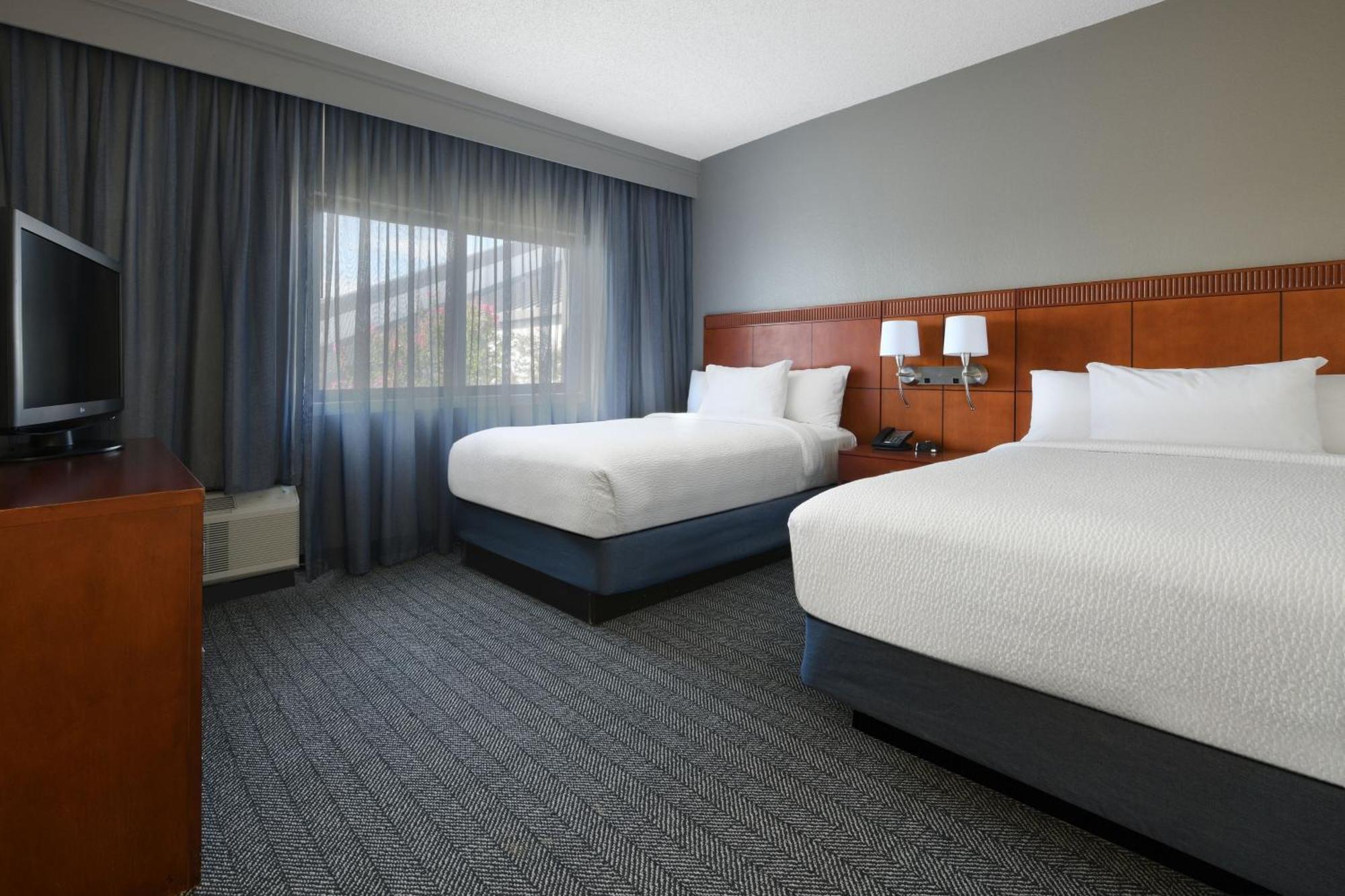 Courtyard Dallas Las Colinas Irving Extérieur photo