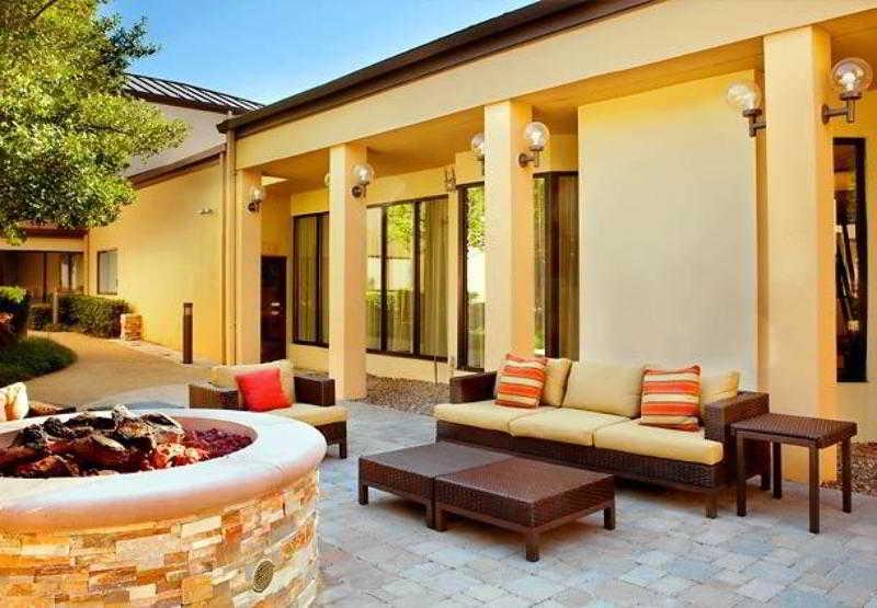 Courtyard Dallas Las Colinas Irving Extérieur photo